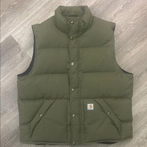 Carhartt Men's Forest Green Quilted Vest